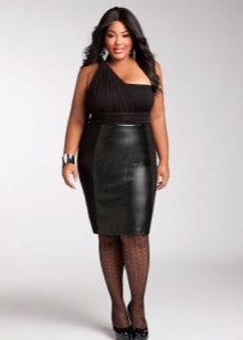 Inserts en cuir en robe grande taille