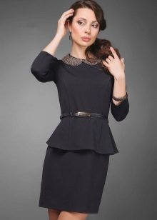 Robe de bureau avec col
