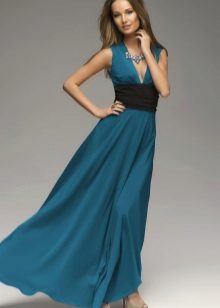 Robe bleu marine avec du noir