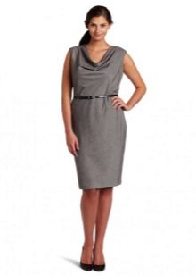 Habillez-vous dans un style d'affaires pour les femmes avec une figure rectangulaire