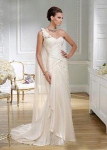 Habillez-vous en mariage à la grecque sur une épaule