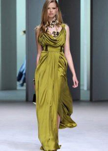 Bijoux pour la robe grecque