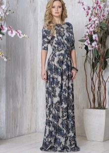Robe tricotée au sol avec manches