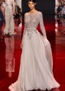 Robe longue à manches longues