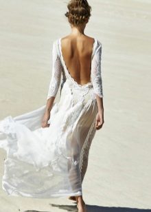 Robe longue en mousseline avec dentelle et dos ouvert