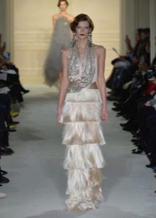 Robe longue Gatsby ornée de pierres et de franges