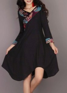 Robe noire en coton de style oriental
