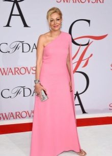 robe rose pour les femmes matures au sol