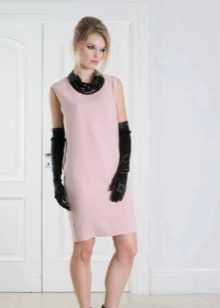 étui à robe rose