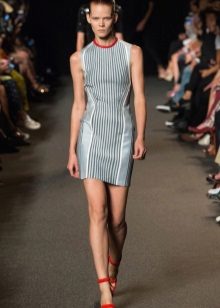 Robe de sport discothèque gris