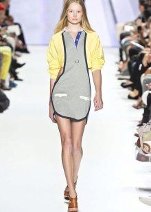Robe de sport en maille