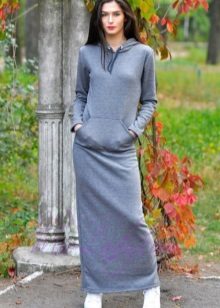 Robe de sport avec une poche dans le sol