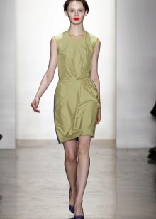 Robe couleur citron vert