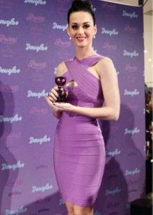 Robe courte violette