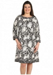 Robe en maille blanche et noire pour femmes obèses