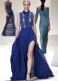 Robe de soirée bleue à guipure