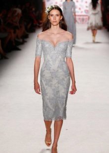 Robe midi en guipure