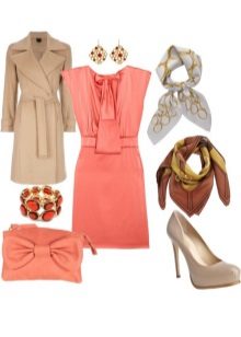 Robe en corail et accessoires pour le type de couleur Soft Summer