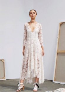 Robe en dentelle midi devant courte dos long