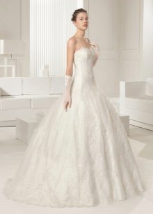 Magnifique robe de mariée en dentelle