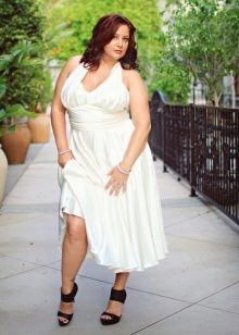 Robe longue blanche à taille haute pour femmes obèses