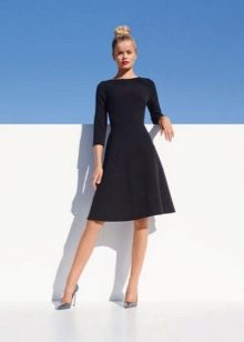 Robe trapèze noire