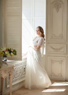 Robe blanche pour des séances photo