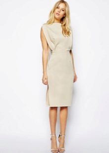 Robe moyenne en polyester gris clair