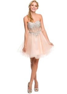 Robe courte pêche avec un corset