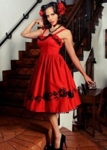 Bijoux pour une robe avec des roses