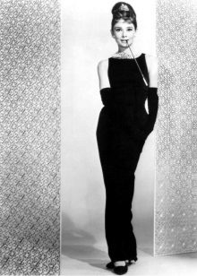Audrey Hepburn, déguisée du film Breakfast at Tiffany