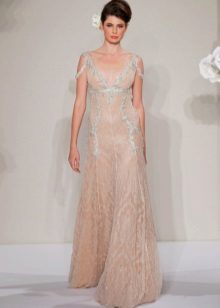 Robe en dentelle avec traine
