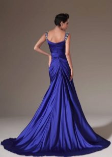 Robe bleue avec traine - vue arrière