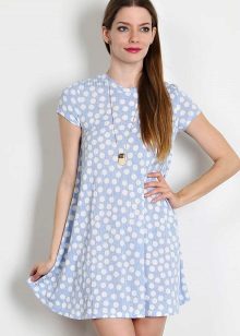 Robe d'été blanche à pois