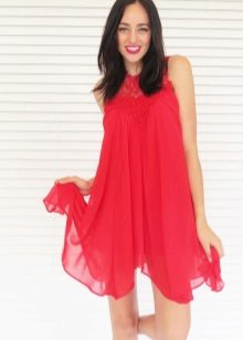Robe rouge ligne