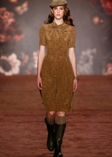 Chemise habillée à la mode