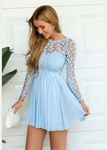 Robe courte en dentelle bleu ciel combo à manches longues