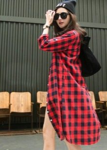 Robe chemise à carreaux rouge