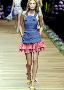 Robe en jean avec jupon