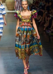Robe baroque en couleur