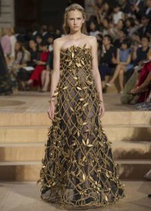 Robe baroque silhouette