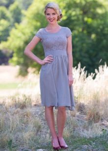 Robe décontractée grise à lacets