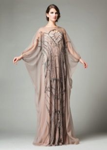 Robe évasée marron clair avec manches chauve-souris