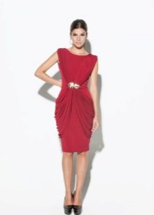 Robe en tricot rouge