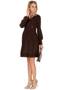 Robe de maternité en maille marron