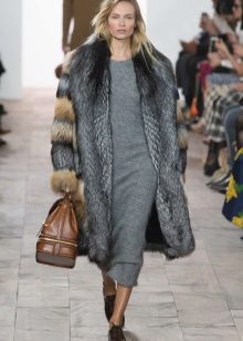 Robe d'hiver en tricot gris