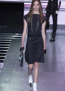 Robe au genou printemps