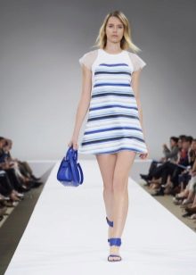 chaussures pour robe courte d'été