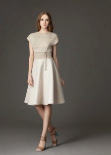 Robe de bureau a-silhouette