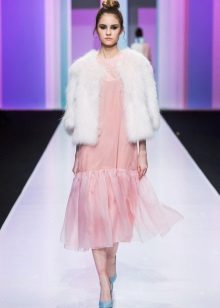 Robe d'automne rose